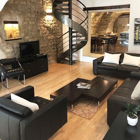 Villa Authentique Et Architecturale - Centre Ville Forcalquier Εξωτερικό φωτογραφία